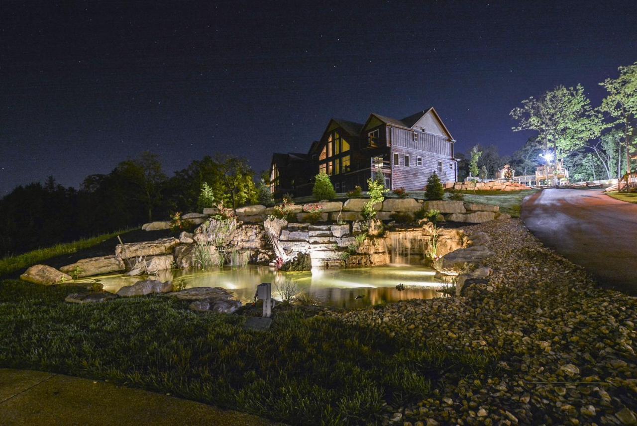Holiday home Watermill Cove Luxury Lakefront By Silver Dollar Theatre Pool Lazy River