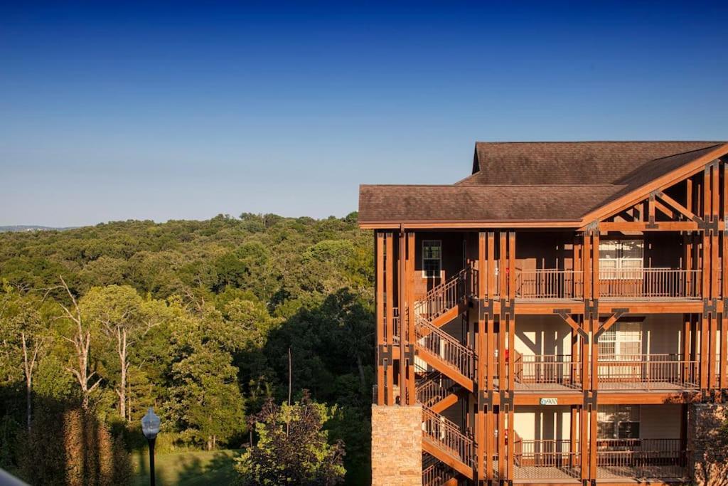 Beautiful Palace View 1br Standard * Branson