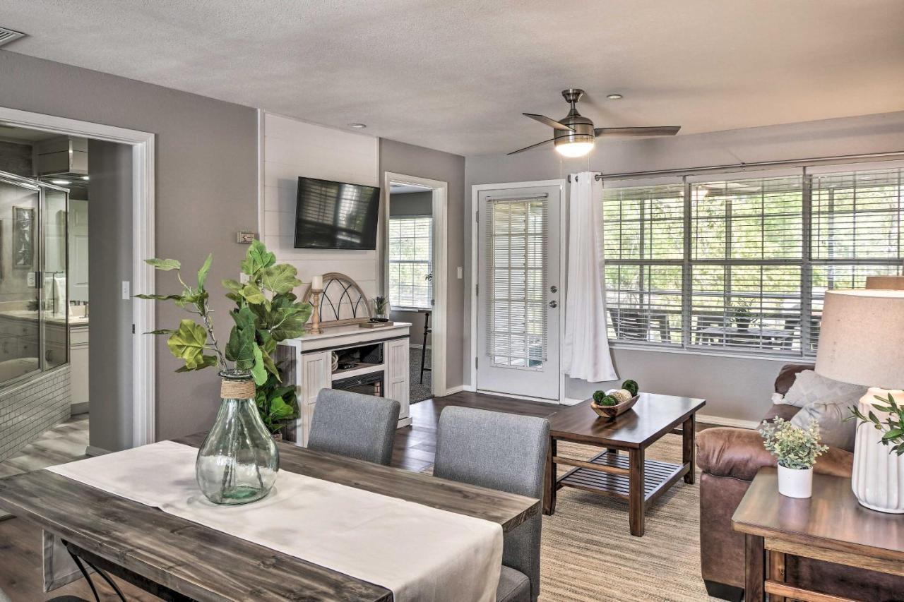 Modern Escape With Lake Taneycomo Views! *