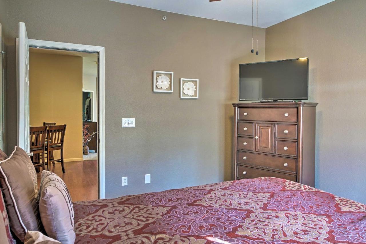 Apartment With Patio, 5 Mi To Landing! *