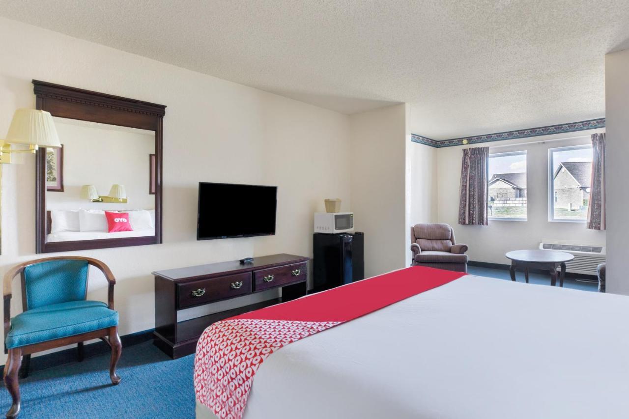 Oyo Hotel Branson Victorian Palace Branson