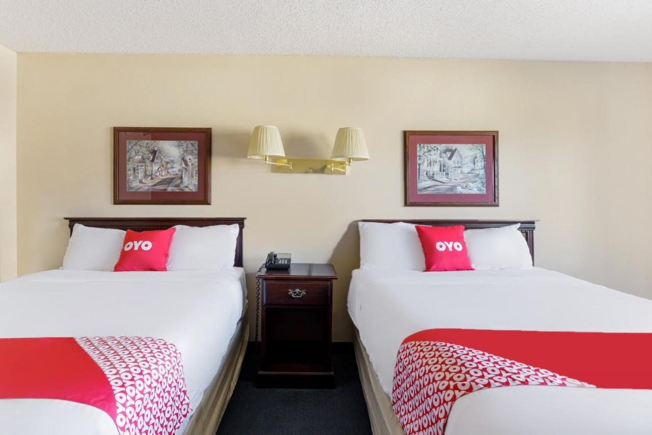 Oyo Hotel Branson Victorian Palace 2*