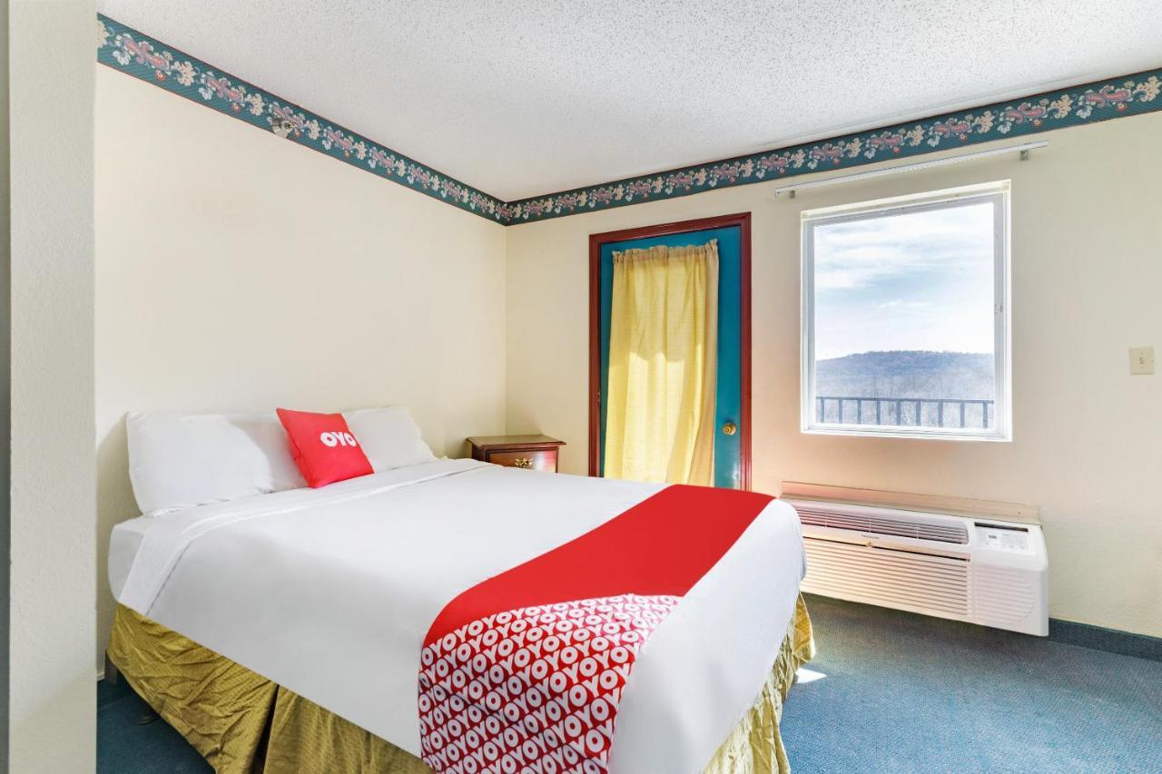 Oyo Hotel Branson Victorian Palace 2*