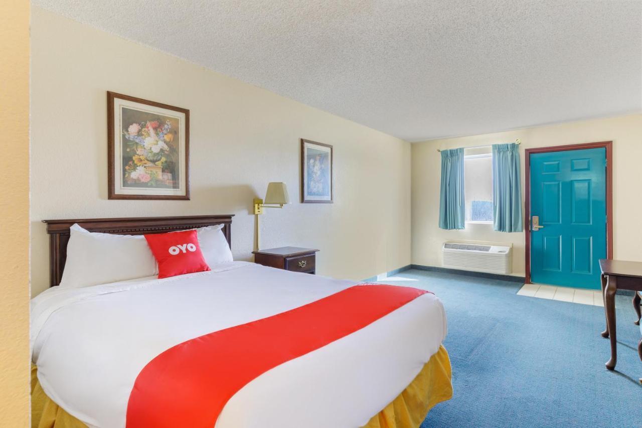 Oyo Hotel Branson Victorian Palace Branson