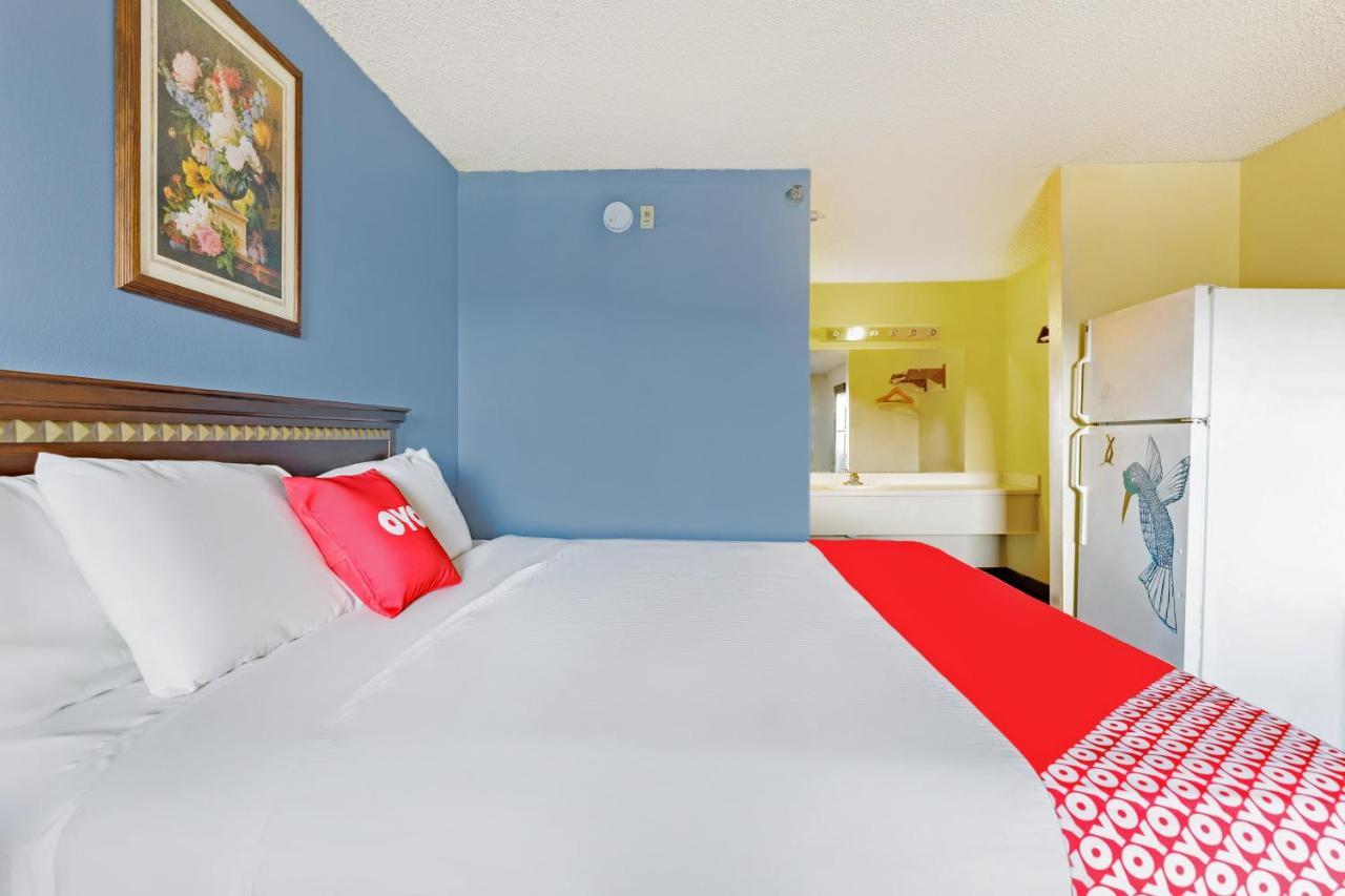 Oyo Hotel Branson Victorian Palace