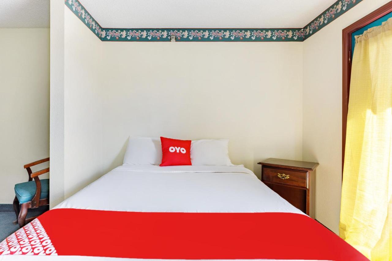 Oyo Hotel Branson Victorian Palace Hotel