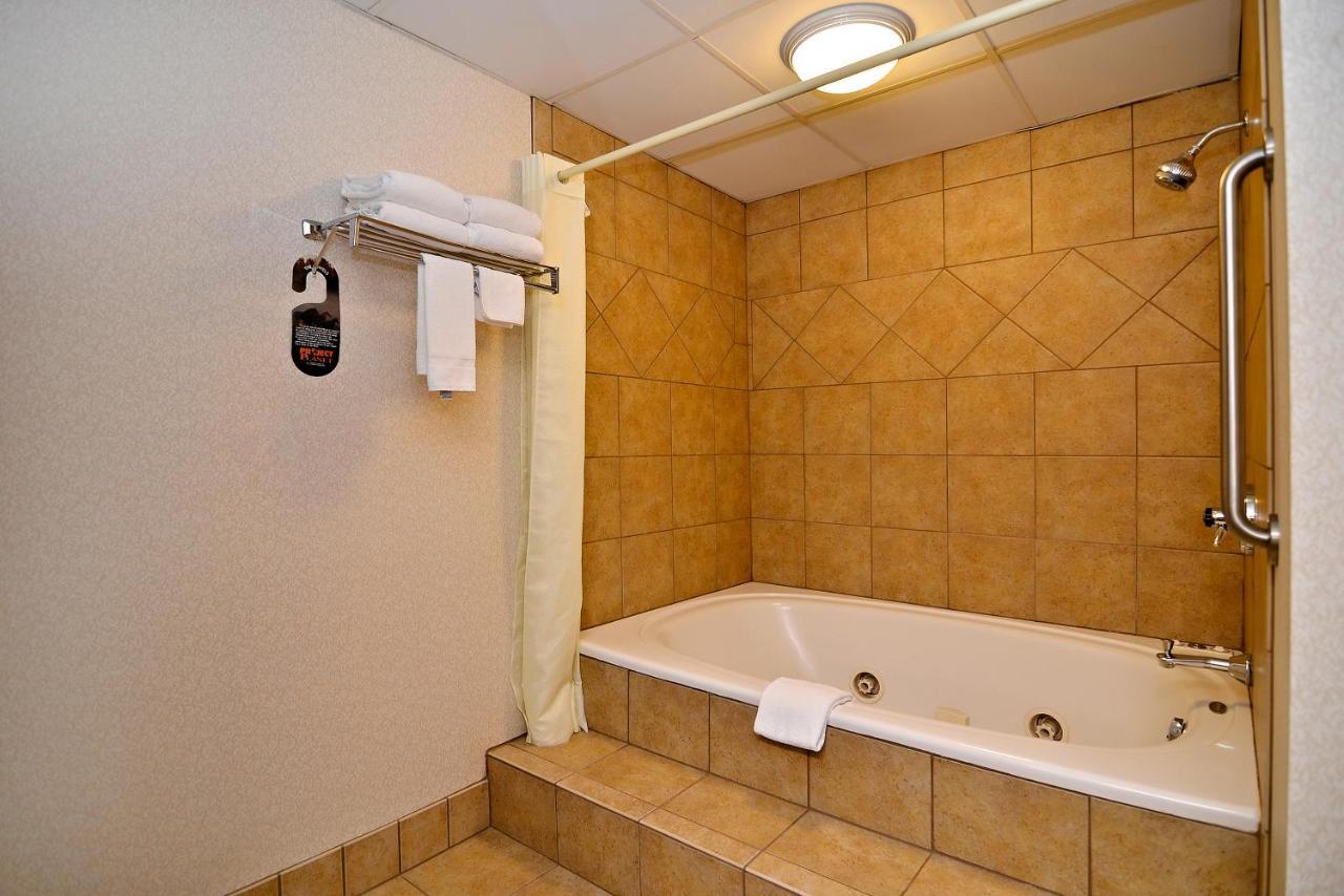 Inn Comfort At Thousand Hills Branson