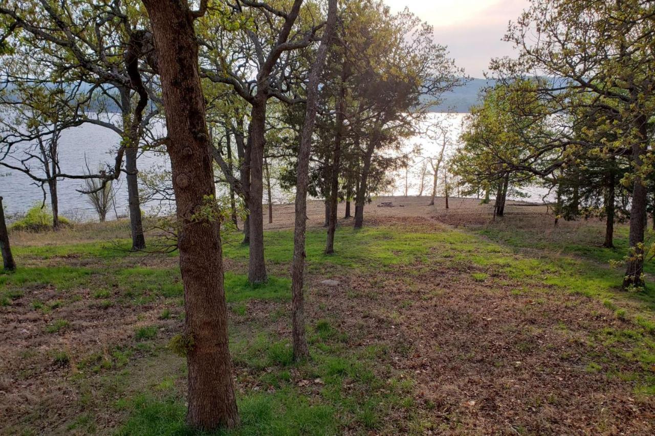 Indian Point 3 King Bedrooms Branson