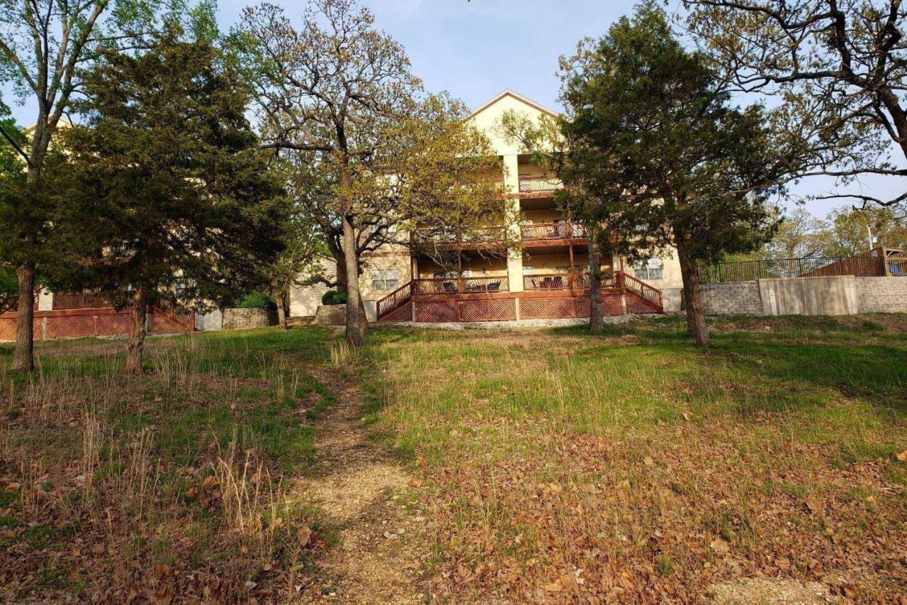 Indian Point 3 King Bedrooms Holiday home Branson