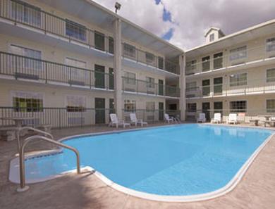 Hotel Days By Wyndham Branson/near The Strip 3*
