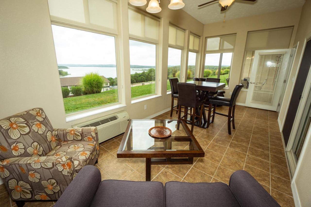 Majestic At Table Rock Resort *