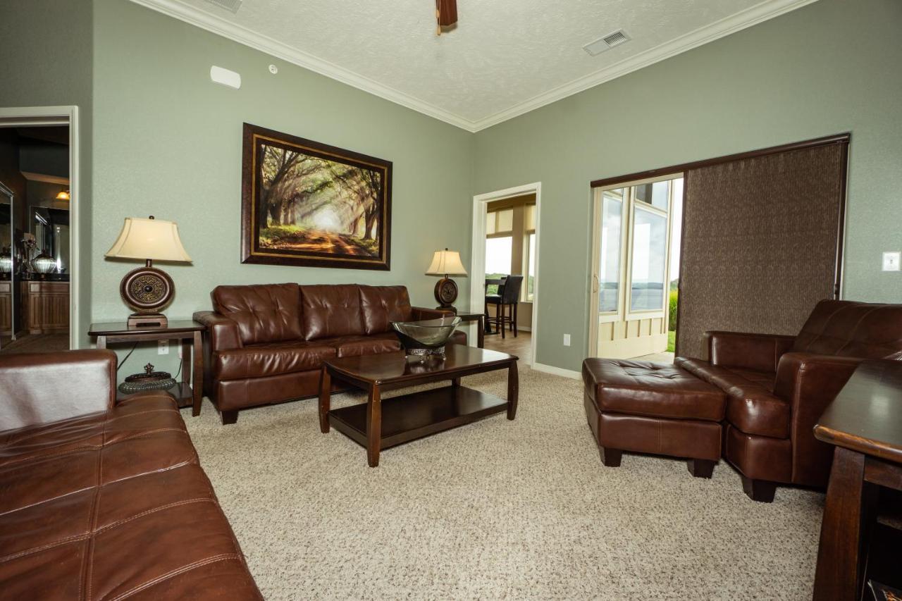 Resort Majestic At Table Rock