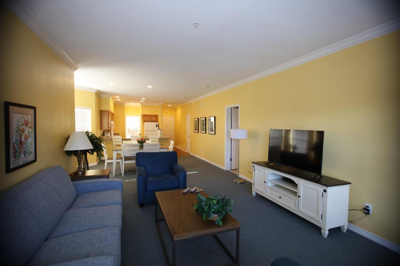 Spacious Palace View 1br Deluxe * Branson