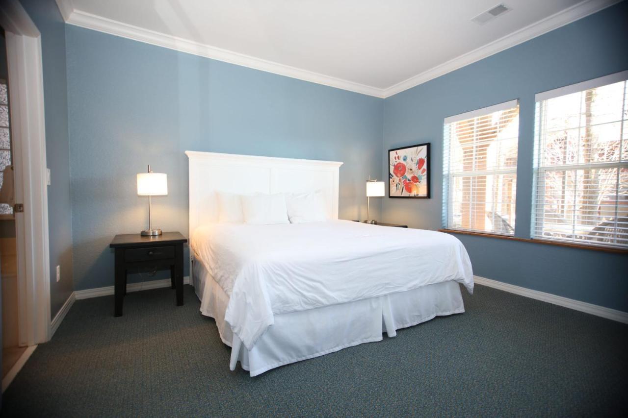 Spacious Palace View 1br Deluxe Holiday home *