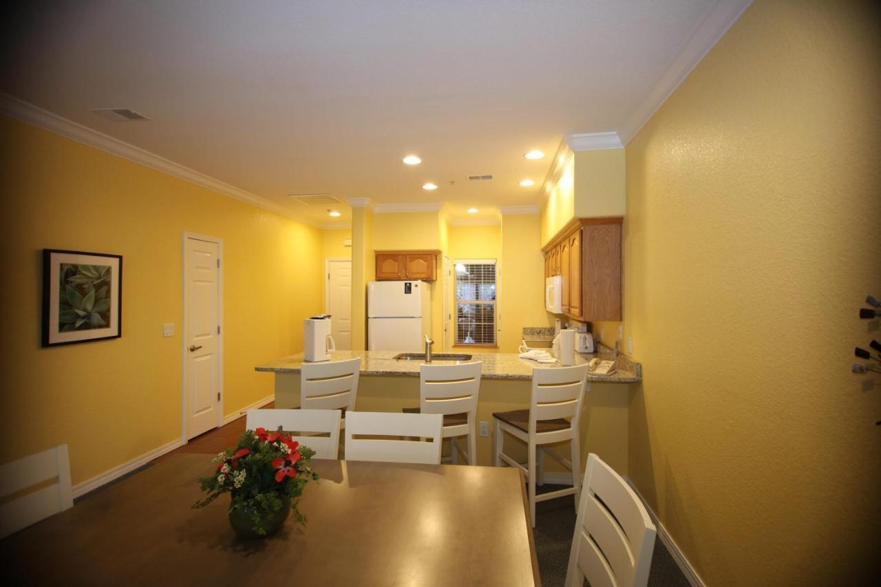 Spacious In Heart Of 2br Standard