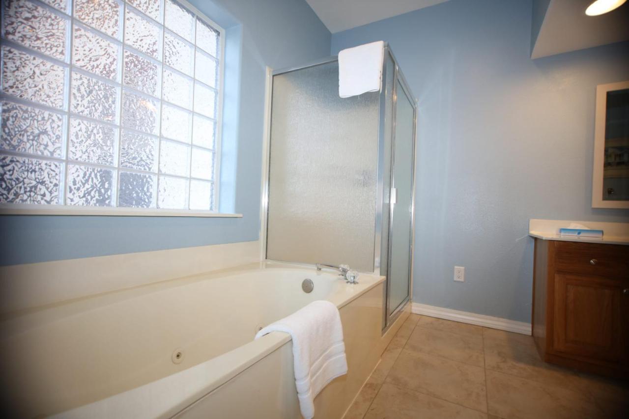 Spacious In Heart Of 2br Standard *