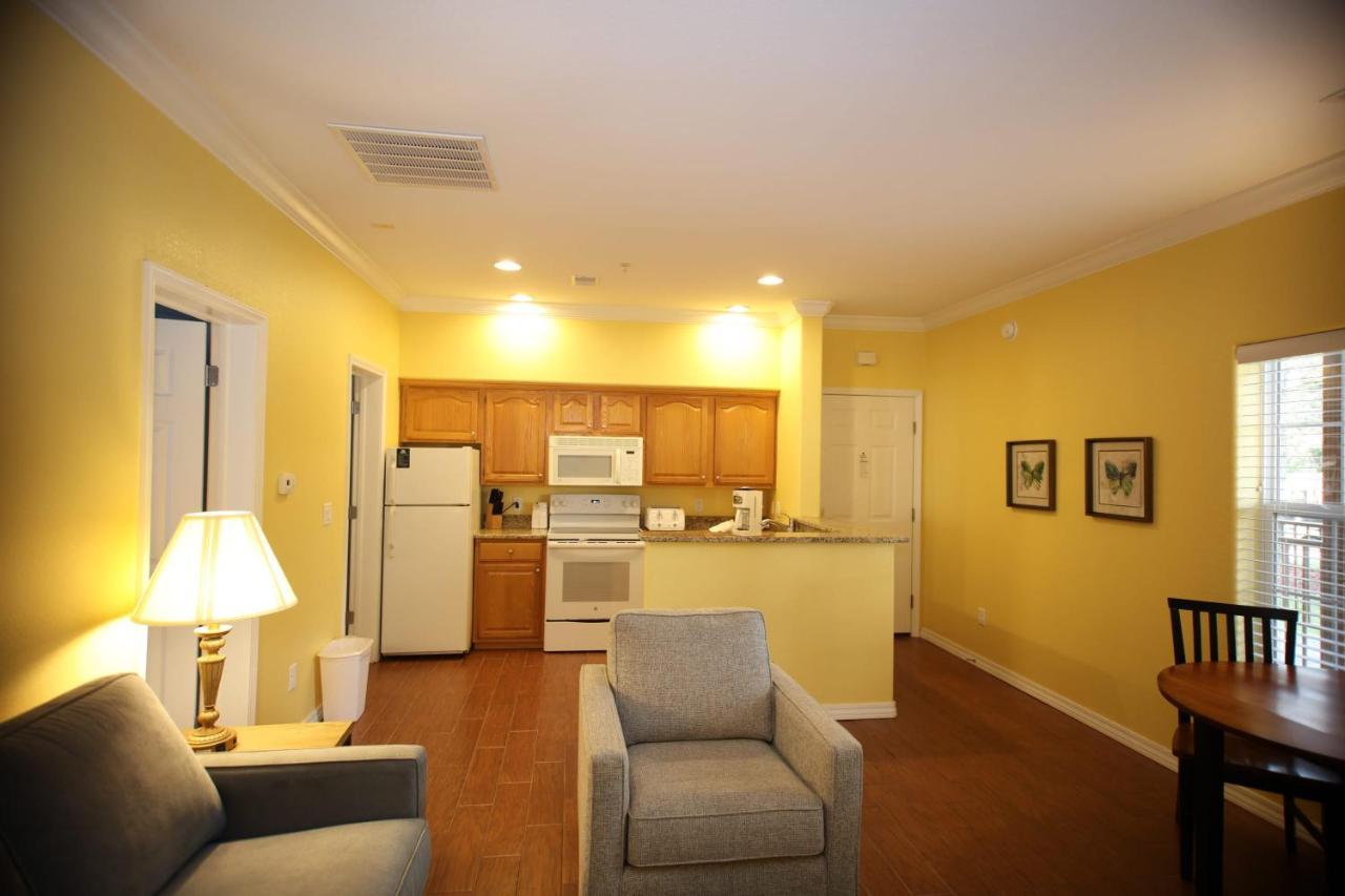 Beautiful Palace View 1br Standard *