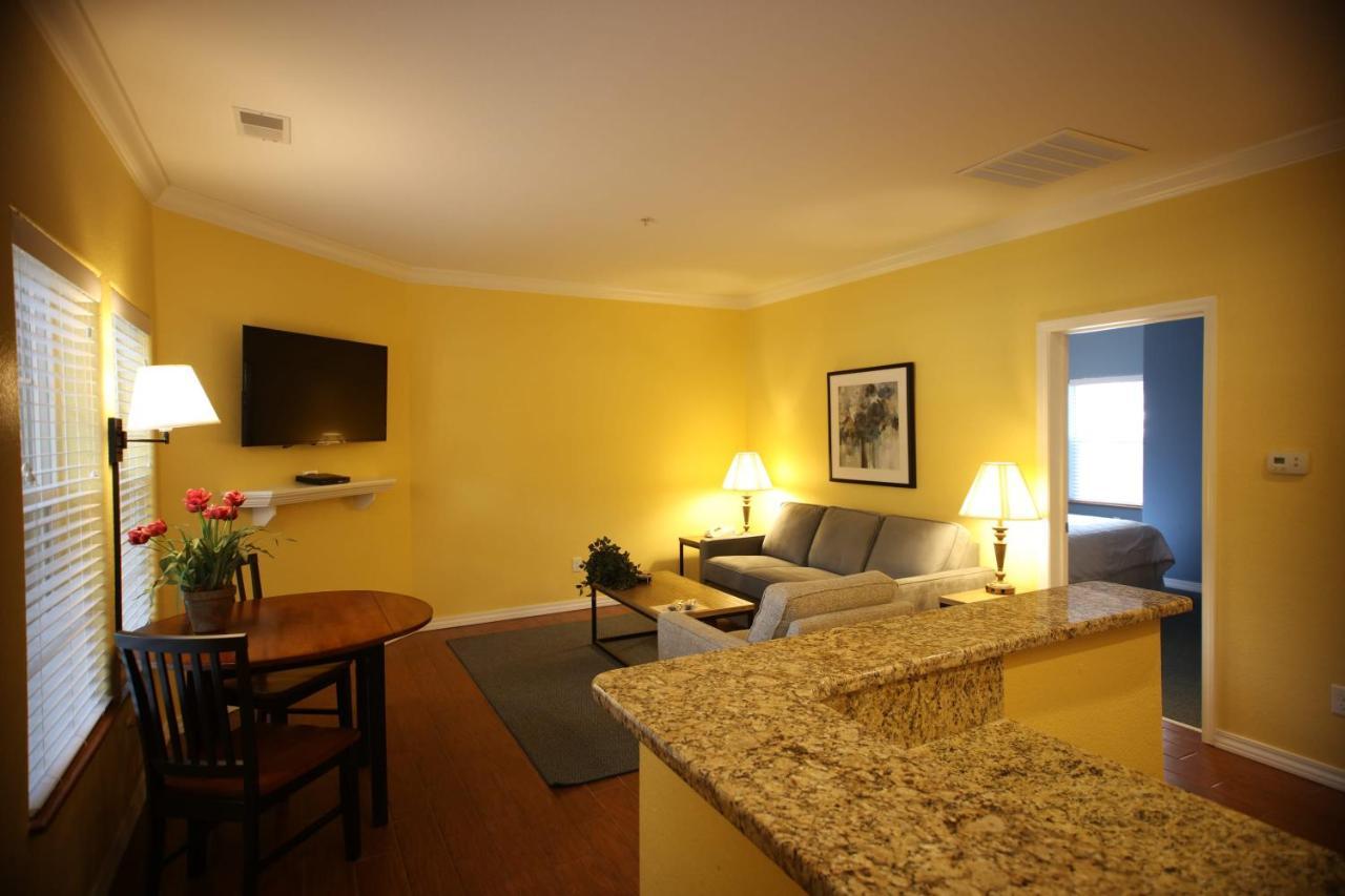 Beautiful Palace View 1br Standard * Branson
