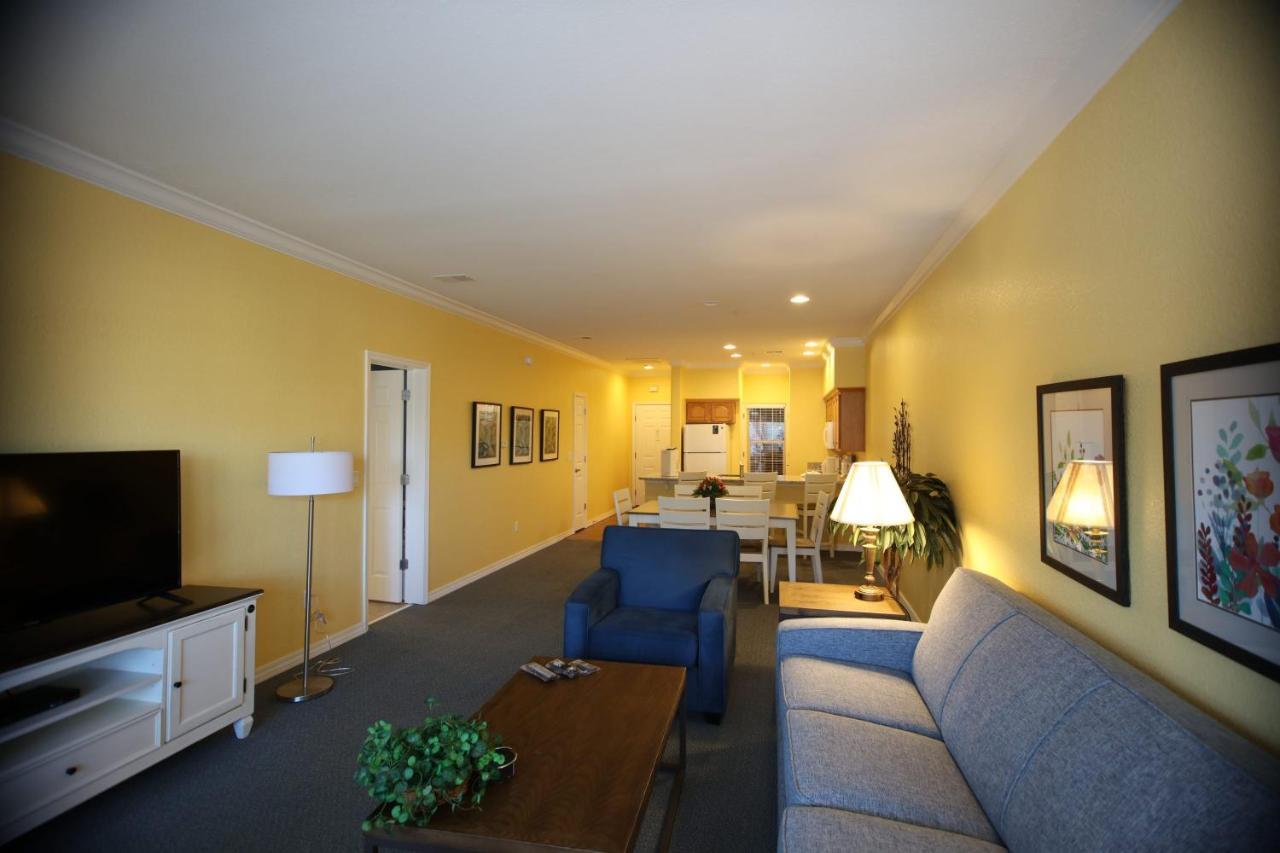 Spacious In Heart Of 2br Standard *