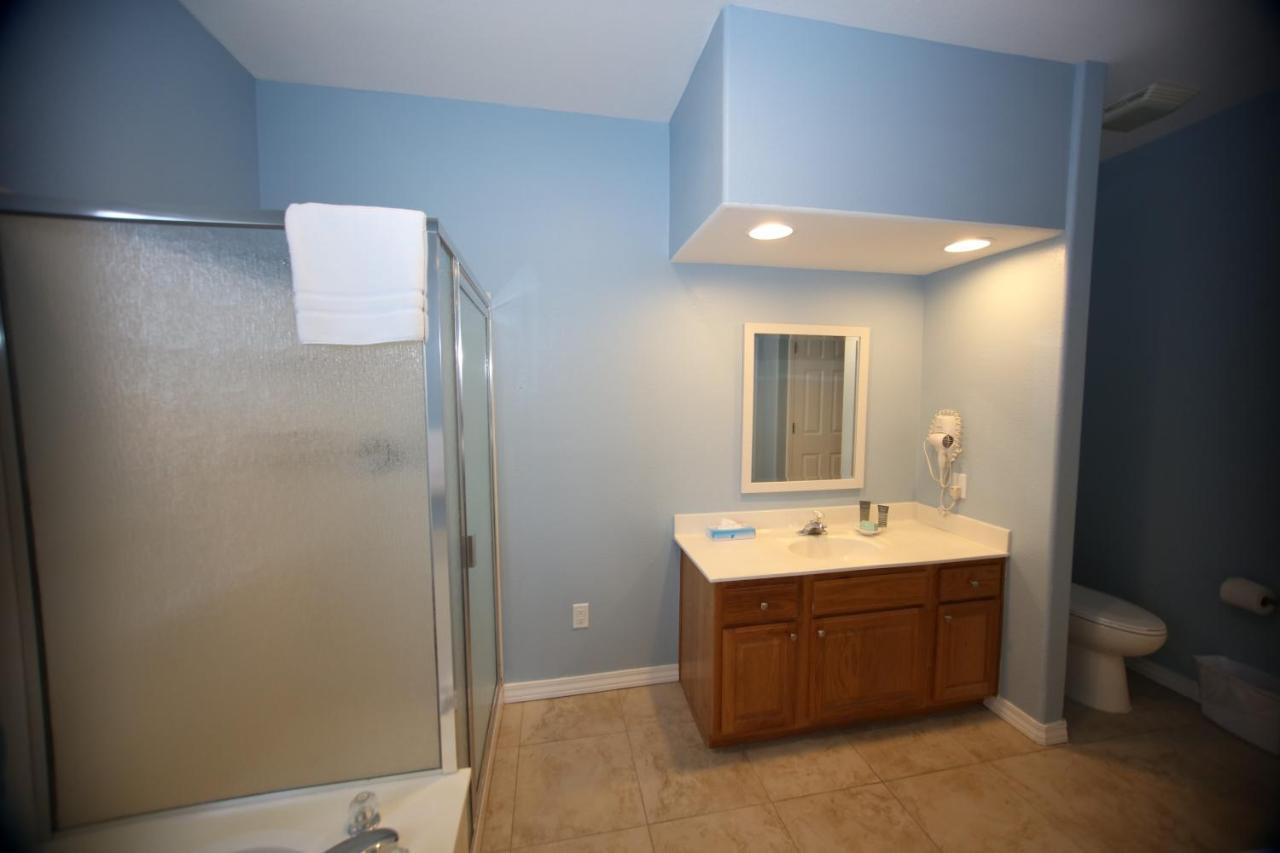 Holiday home Spacious In Heart Of 2br Standard