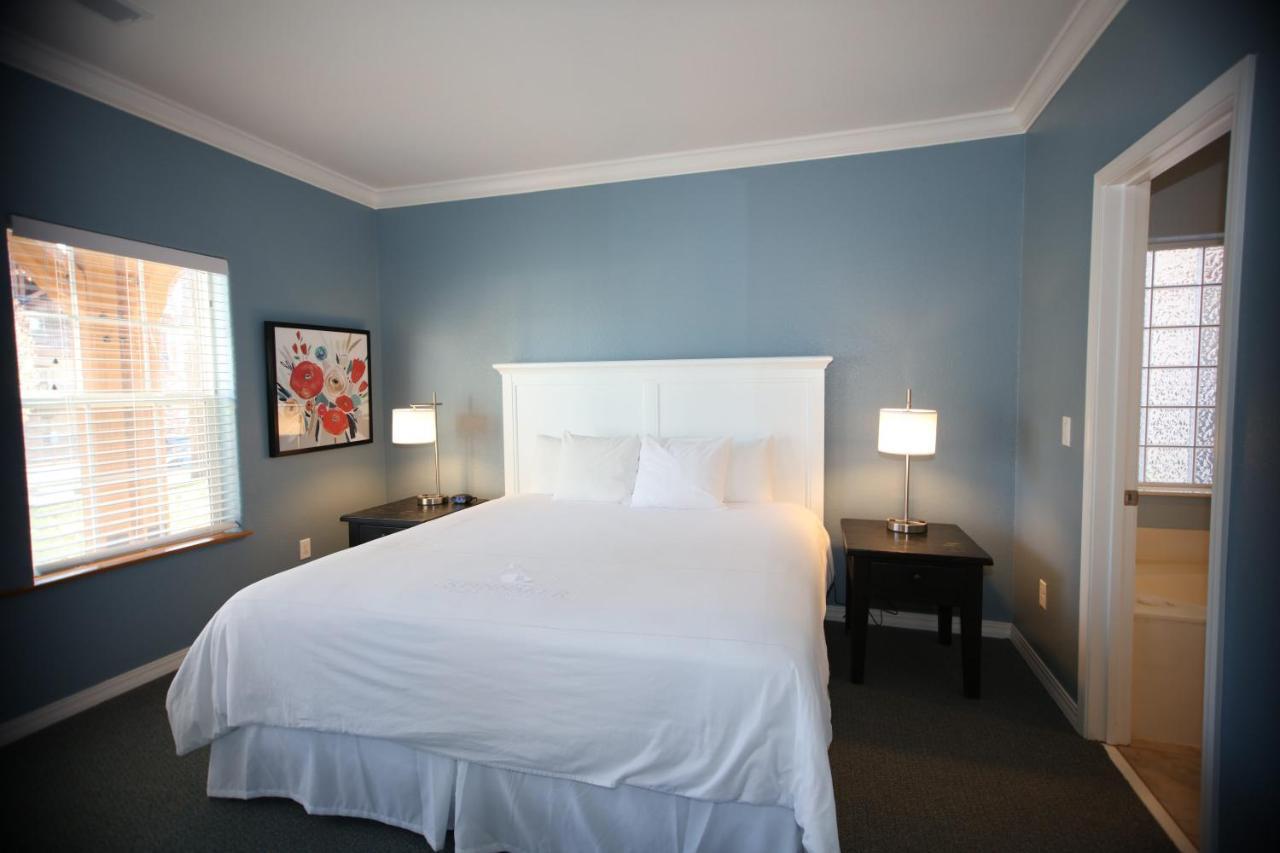 Spacious In Heart Of 2br Standard * Branson