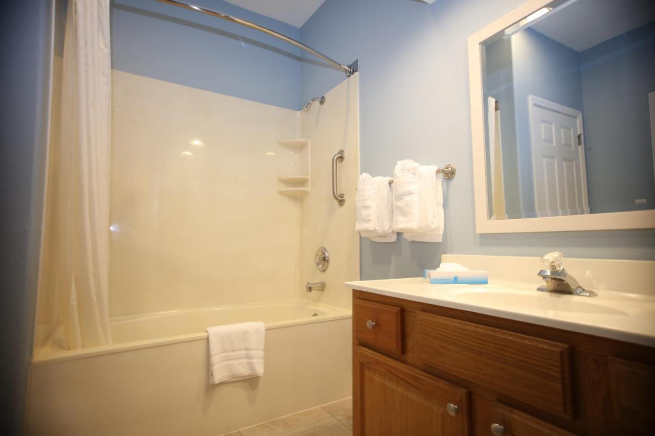 Beautiful Palace View 1br Standard Holiday home Branson