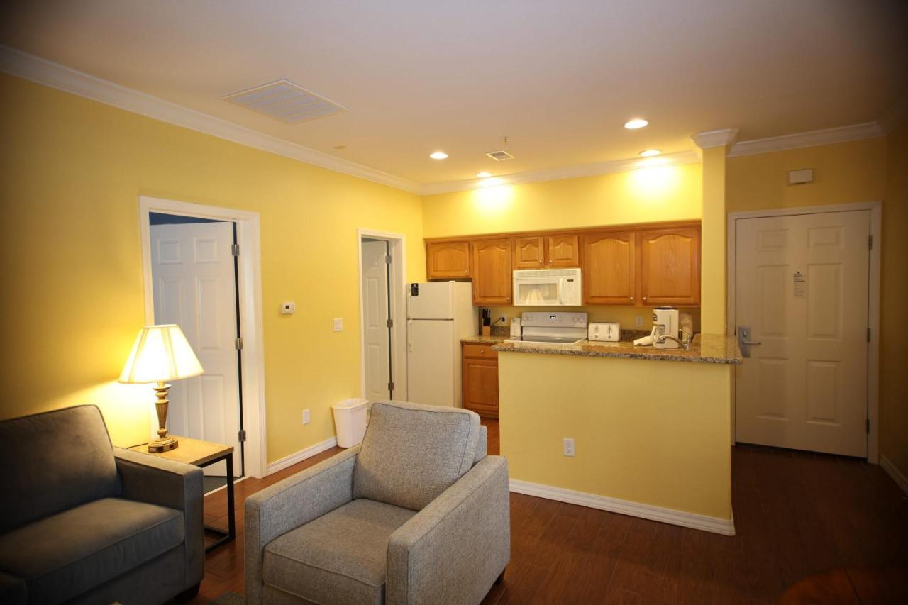 Beautiful Palace View 1br Standard Holiday home Branson