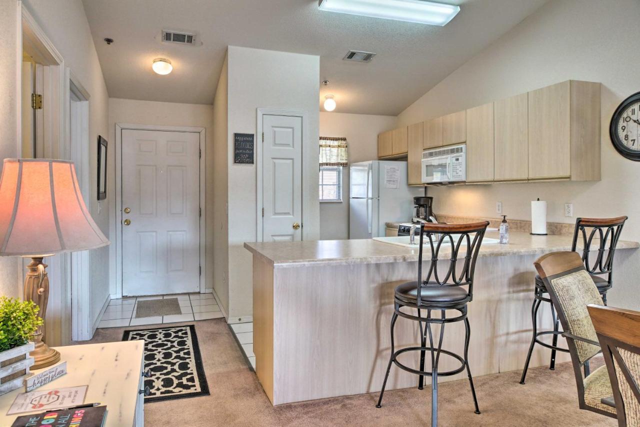 Apartment With Family Amenities, 3 Mi To Strip!