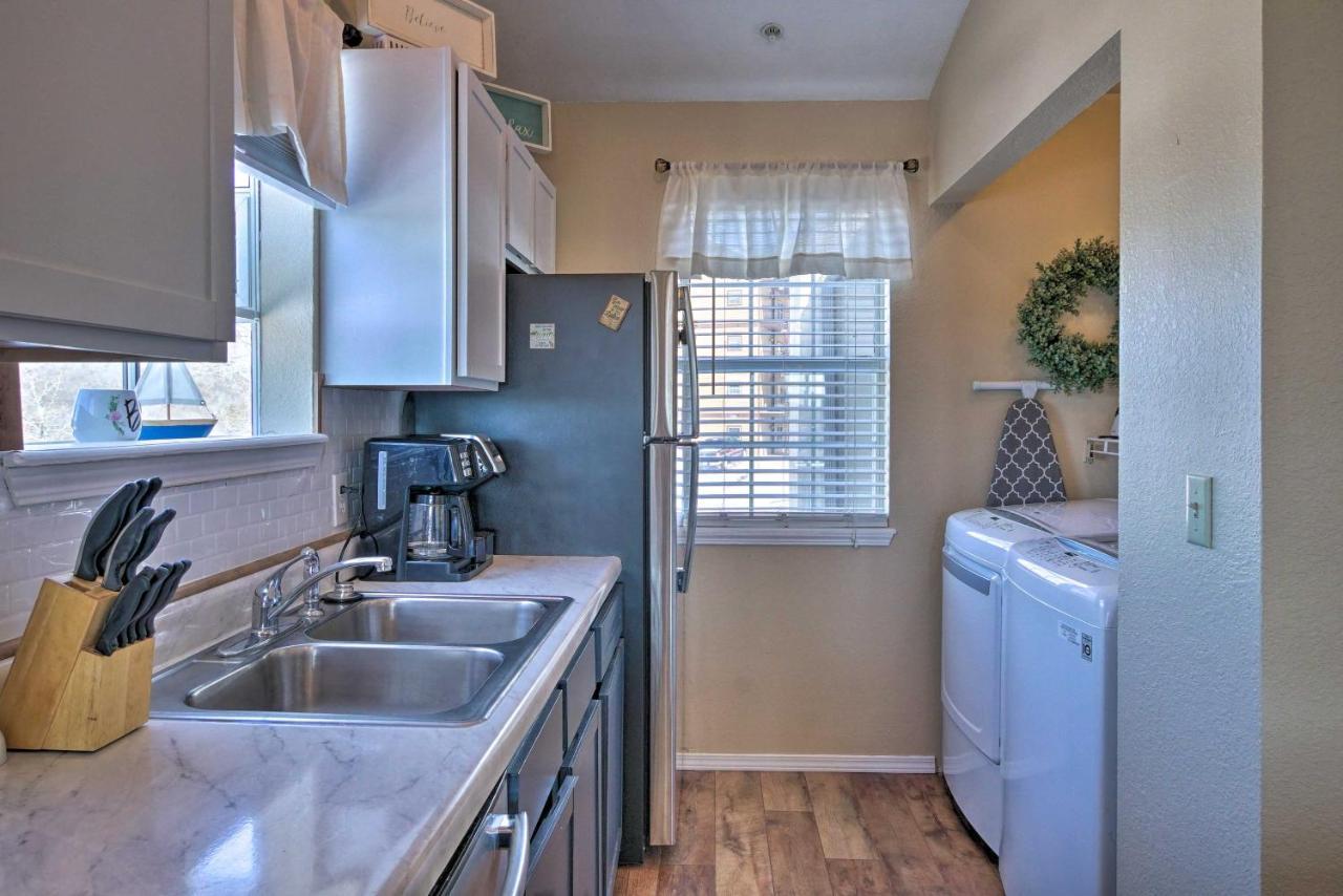 Modern Retreat With Deck And Mtn Views Near Sdc! Branson