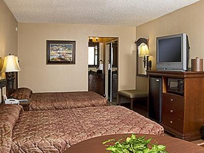 Hotel Western Landing View &