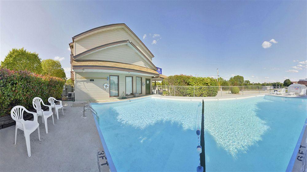 Americas Value & - Near The Strip Branson
