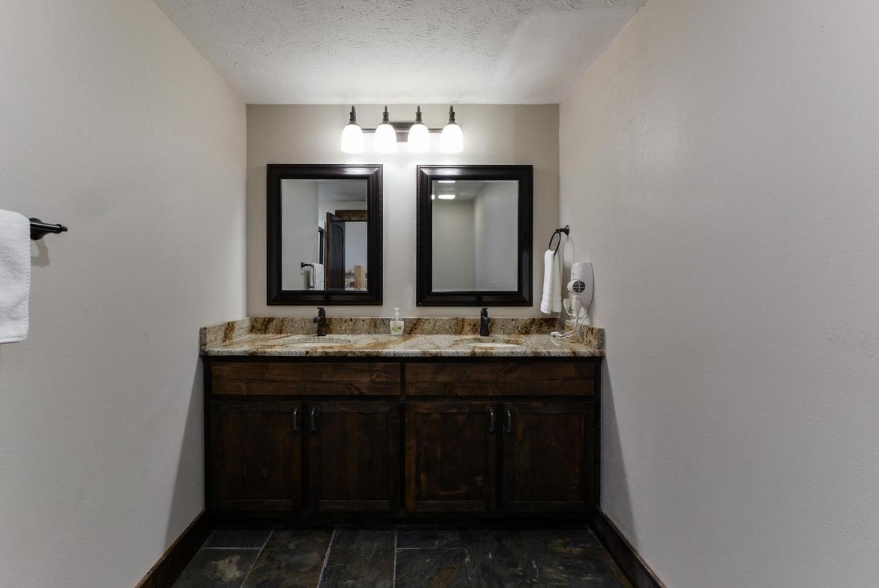 73 Holiday home Branson