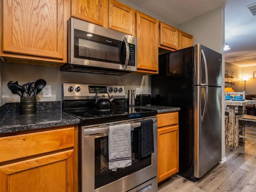 Apartment Lake Cove - Fun In Every Direction! Remodeled And Ready! Branson