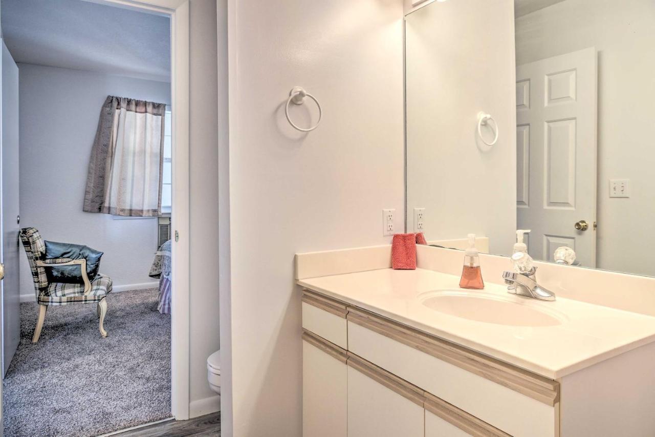 Apartment Cozy Retreat - 13 Mi To Silver Dollar