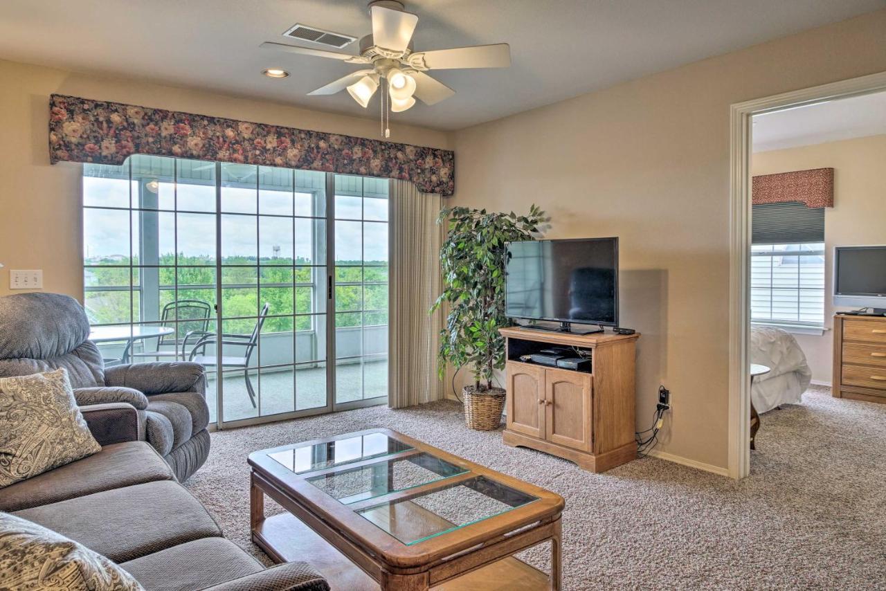 Champions Retreat Near 76 Strip Apartment *