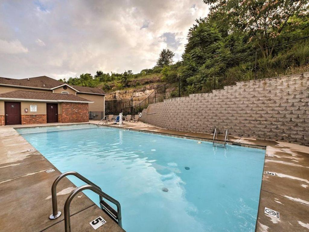 Apartment Lake Cove - Fun In Every Direction! Remodeled And Ready! Branson