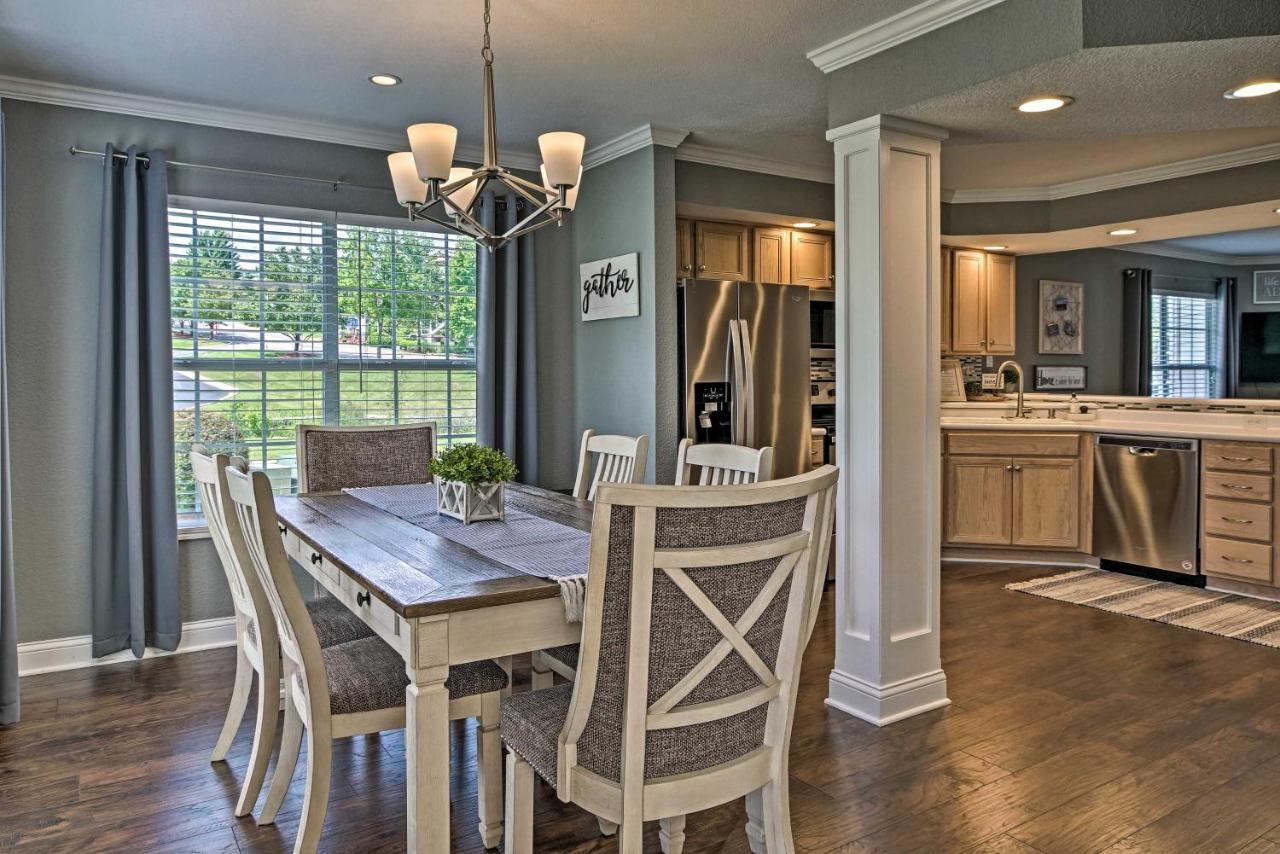 Pool Access, Near Table Rock Lake!