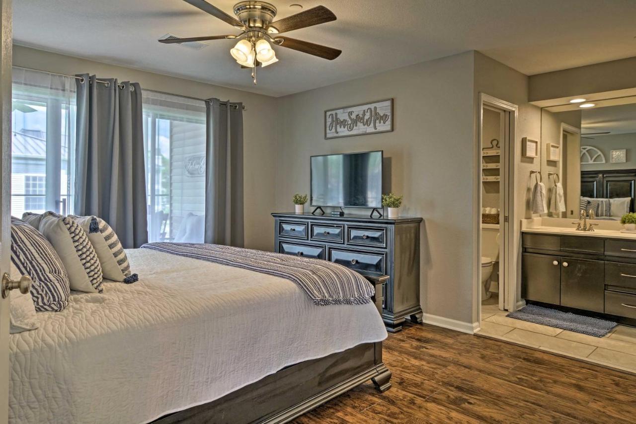 Pool Access, Near Table Rock Lake! Apartment