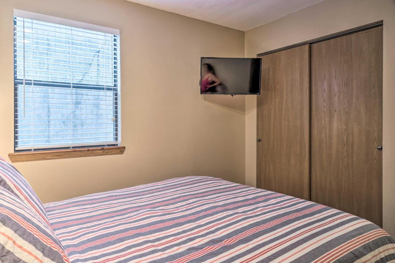 Apartment Pet-friendly Retreat With Pool And Golf Access