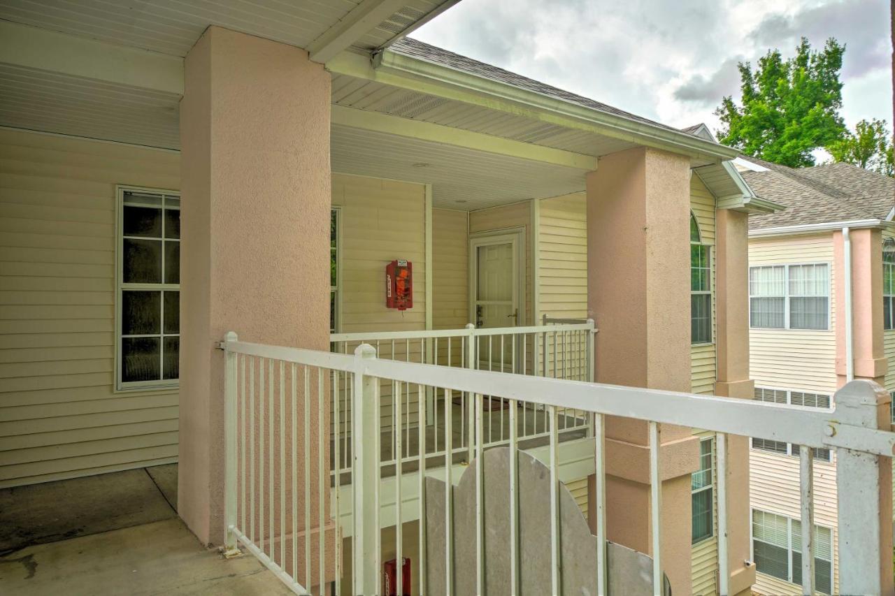 Apartment With Amenities And Marina Views! Branson