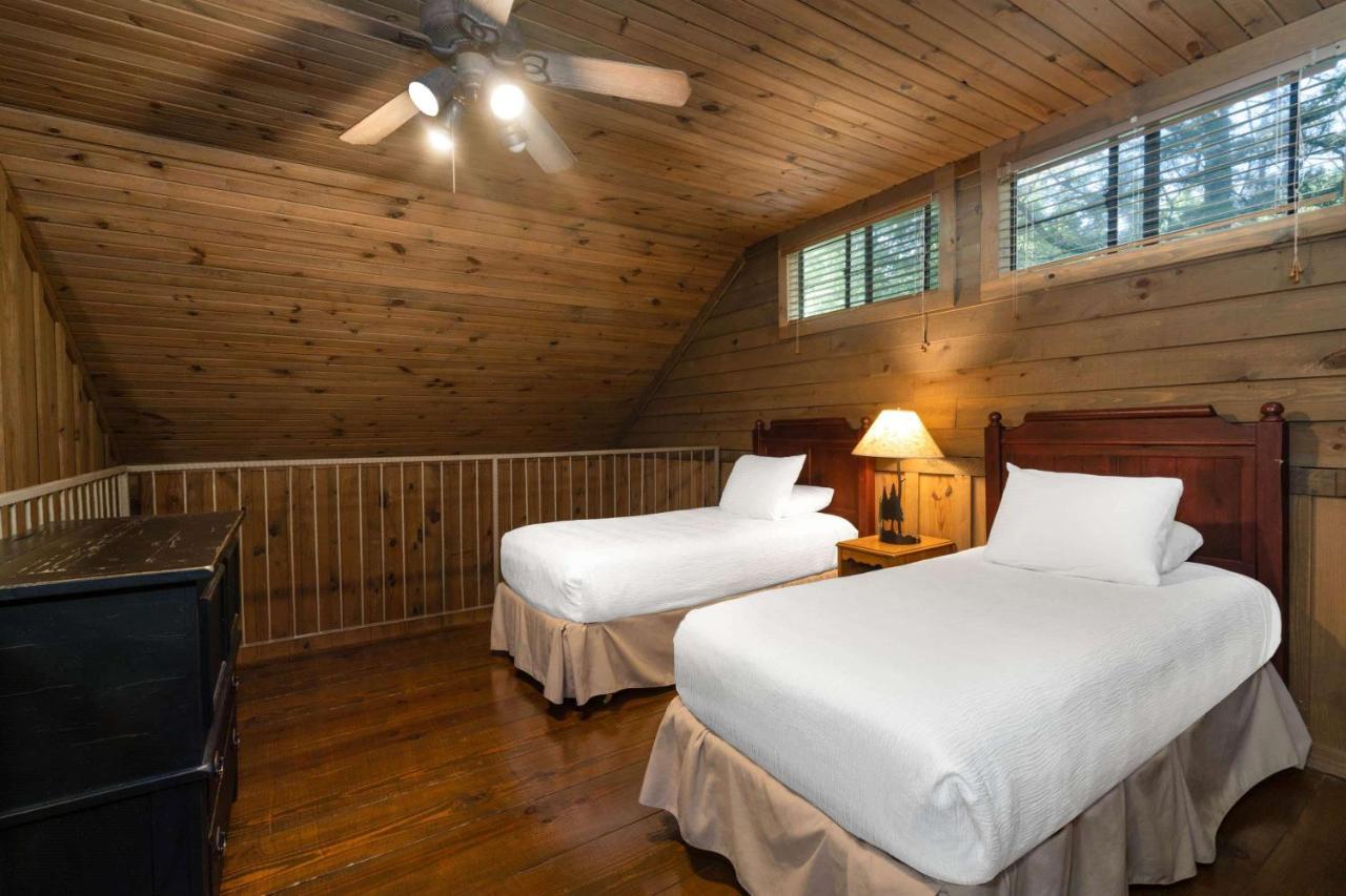 At Mountain, Trademark Collection By Wyndham Resort 3*