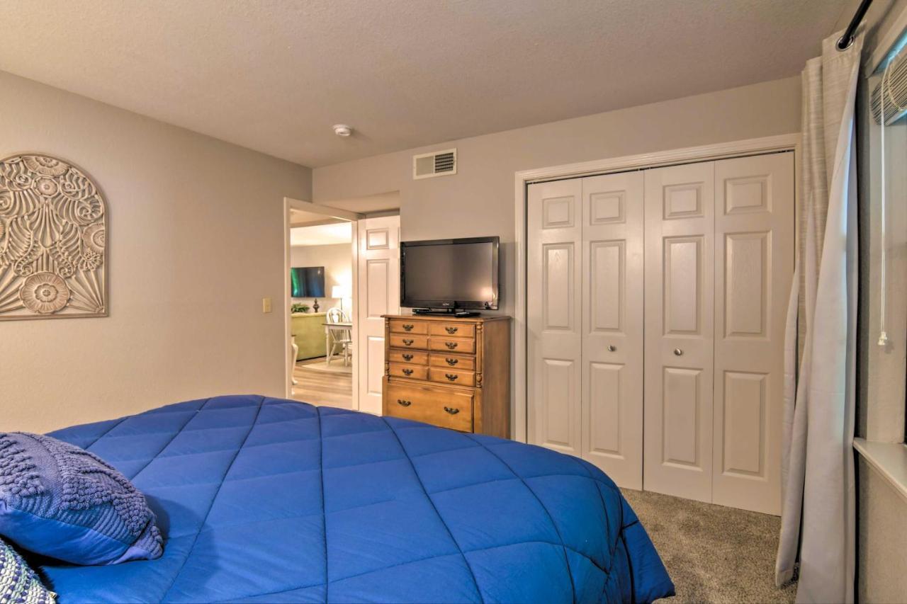 Waterfront Family Less Than 5 Mi To Strip! Apartment *