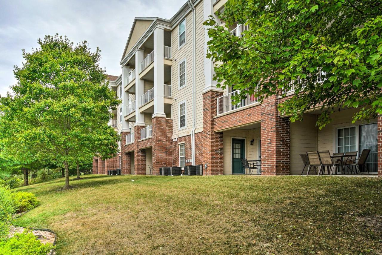Apartment With Balcony, 3 Miles To Downtown Branson