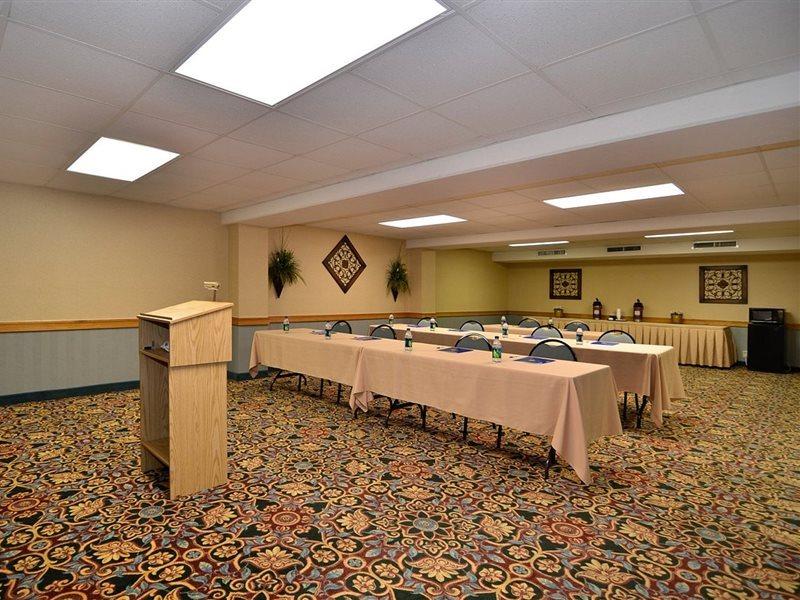 Inn Comfort At Thousand Hills 2*