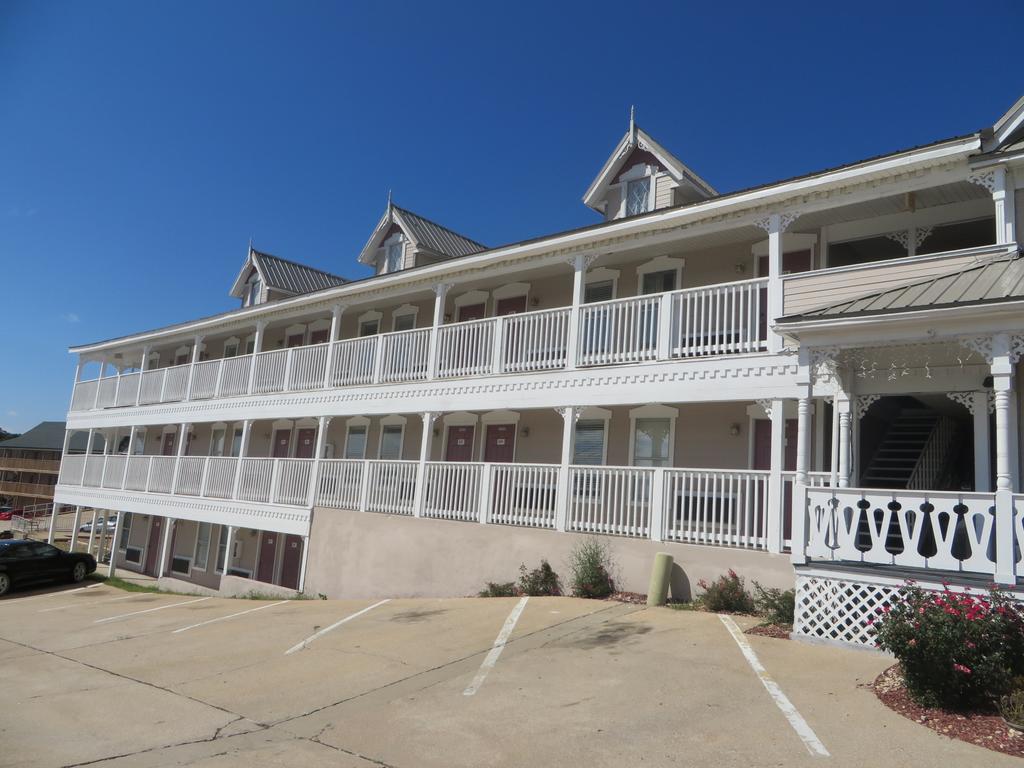 Victorian Hotel