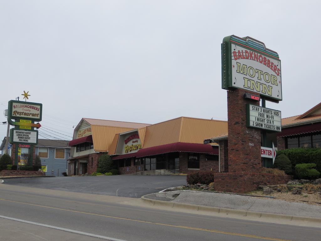 Motel Baldknobbers Motor