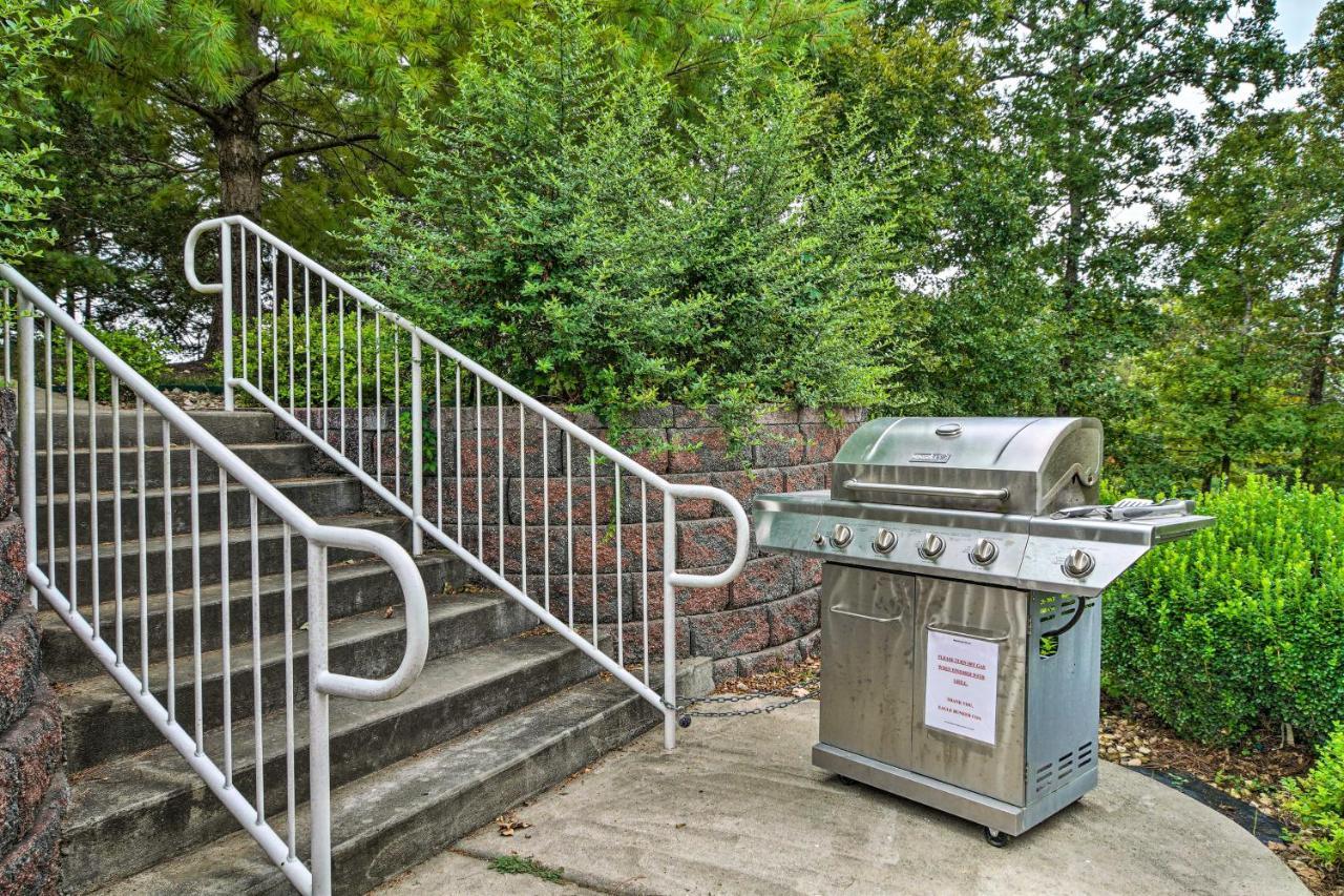 Inviting With Outdoor Dining Area Apartment