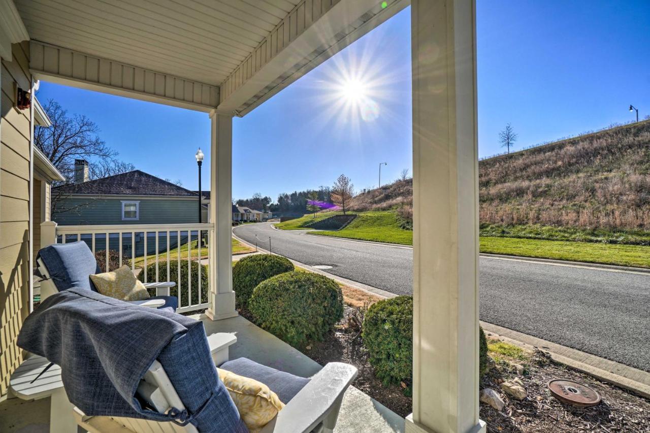 Stunning With On-site Golf Access Villa Branson