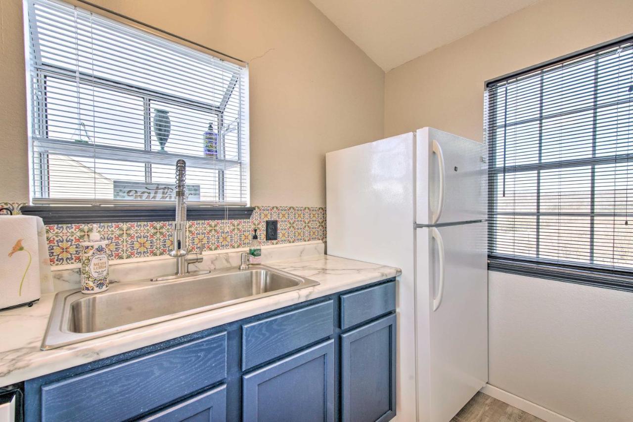Apartment Cozy Getaway Less Than 1 Mi To Silver Dollar City!