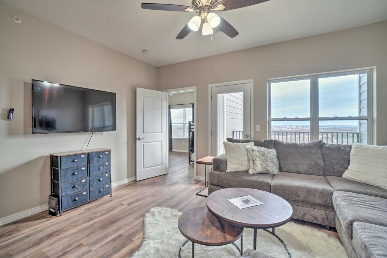 Family-friendly About 3 Mi To Strip Apartment Branson